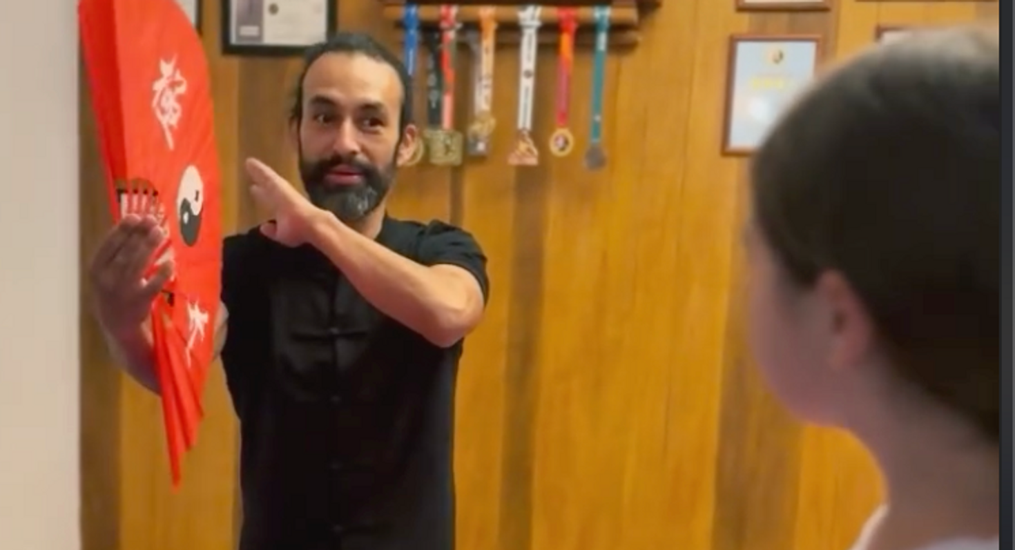 Wen Wu - Academia de Kung Fu